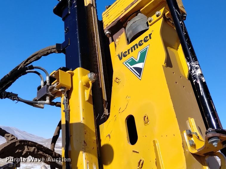 image for item DV6648 2019 Vermeer  PD10 pile driver