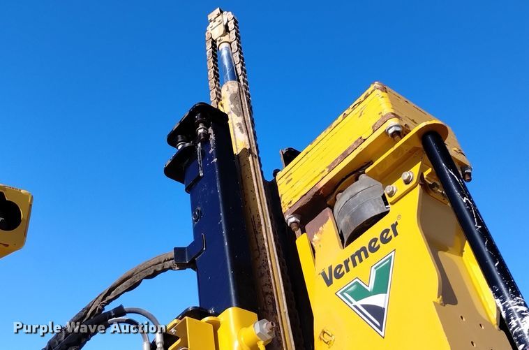 image for item DV6648 2019 Vermeer  PD10 pile driver