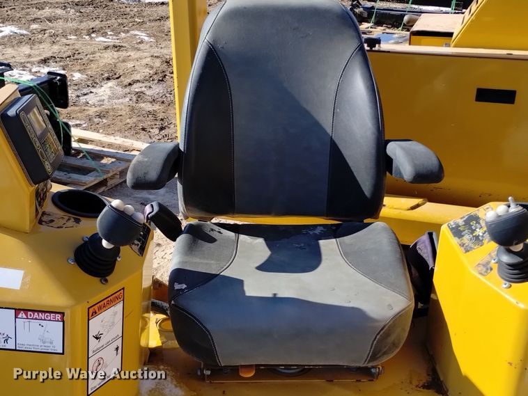 image for item DV6648 2019 Vermeer  PD10 pile driver