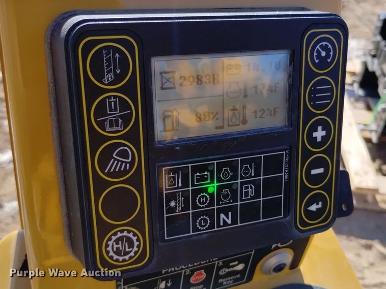 image for item DV6648 2019 Vermeer  PD10 pile driver