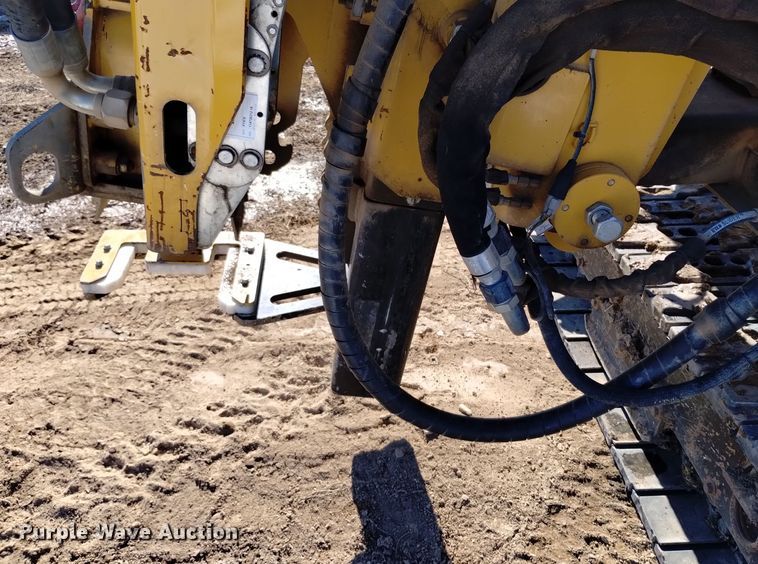 image for item DV6649 2019 Vermeer  PD10 pile driver