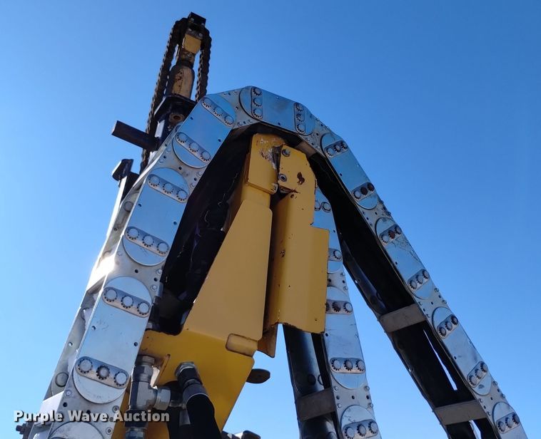 image for item DV6649 2019 Vermeer  PD10 pile driver