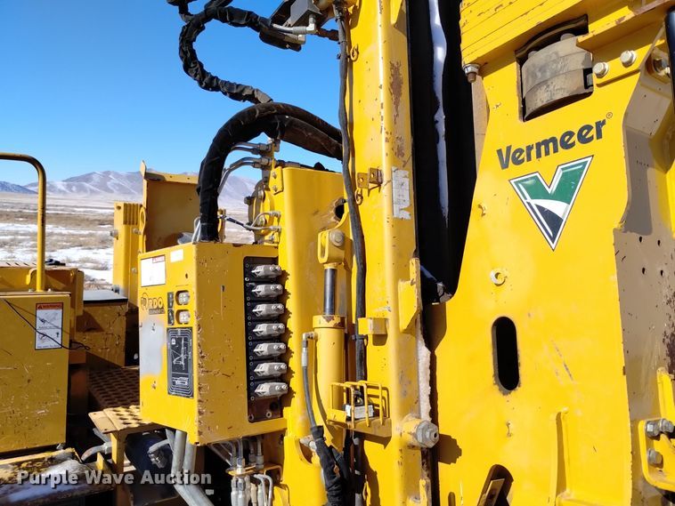 image for item DV6649 2019 Vermeer  PD10 pile driver