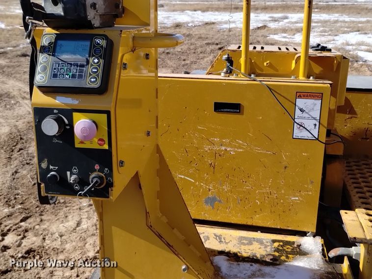 image for item DV6649 2019 Vermeer  PD10 pile driver