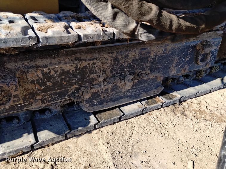 image for item DV6649 2019 Vermeer  PD10 pile driver