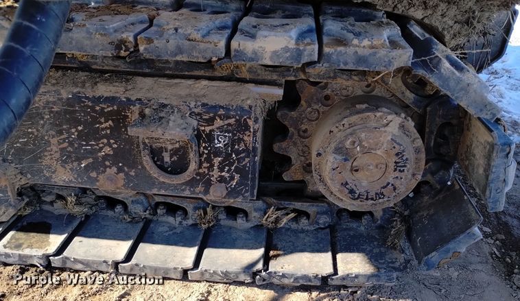 image for item DV6649 2019 Vermeer  PD10 pile driver