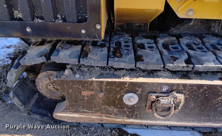 image for item DV6649 2019 Vermeer  PD10 pile driver