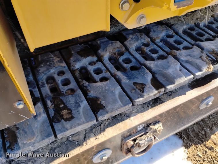 image for item DV6649 2019 Vermeer  PD10 pile driver