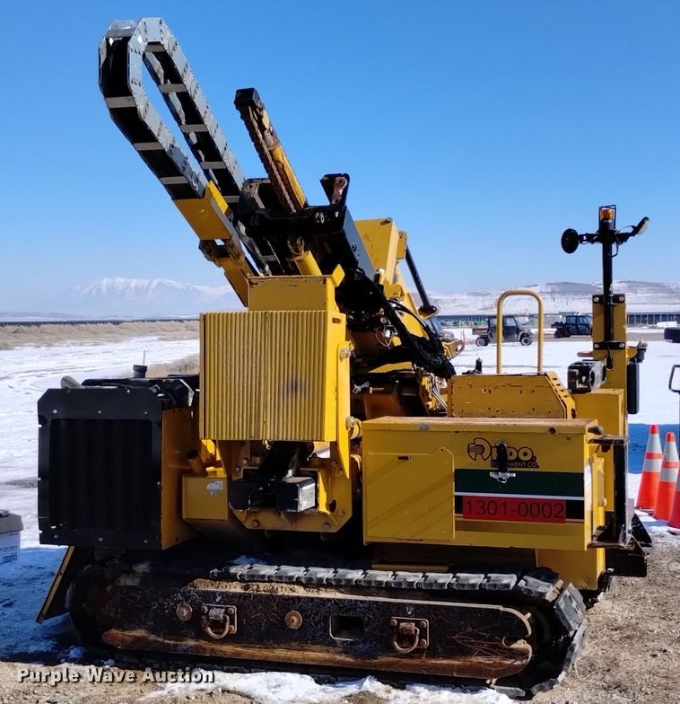 image for item DV6650 2019 Vermeer  PD10R pile driver