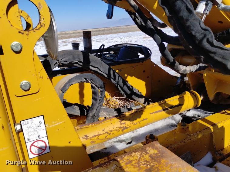 image for item DV6650 2019 Vermeer  PD10R pile driver