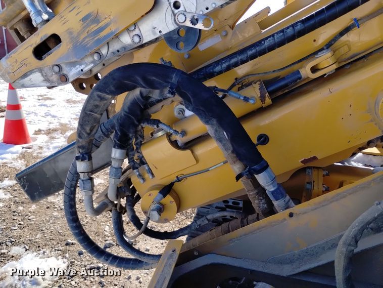 image for item DV6650 2019 Vermeer  PD10R pile driver