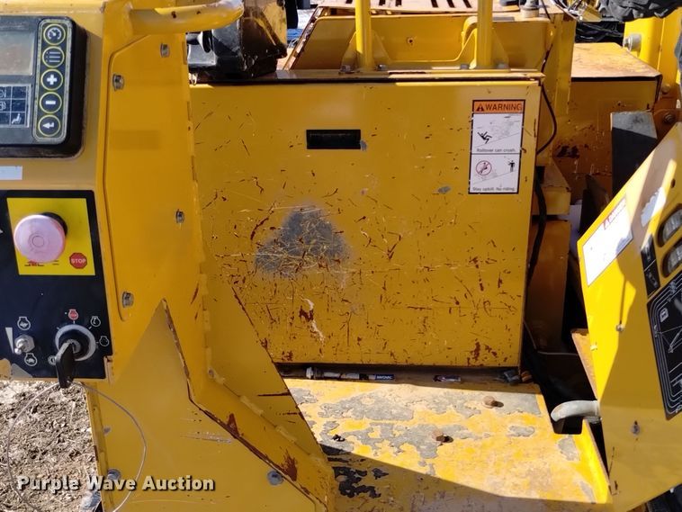 image for item DV6650 2019 Vermeer  PD10R pile driver