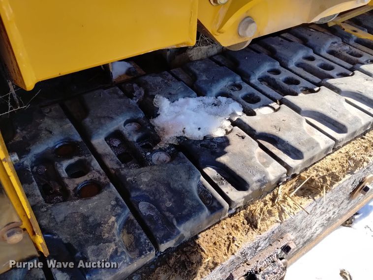 image for item DV6650 2019 Vermeer  PD10R pile driver