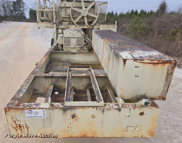 image for item DW1798 Pug mill