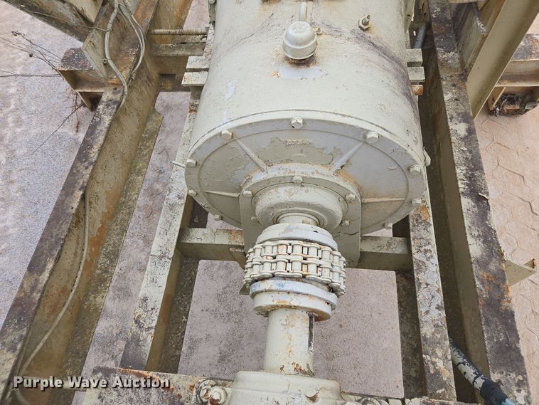 image for item DW1798 Pug mill