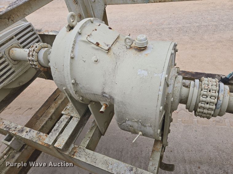 image for item DW1798 Pug mill