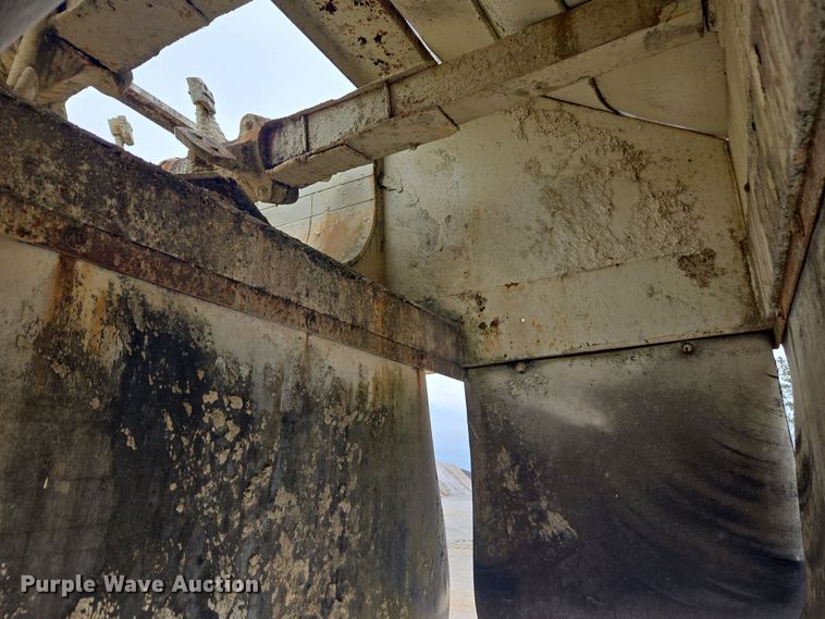 image for item DW1798 Pug mill