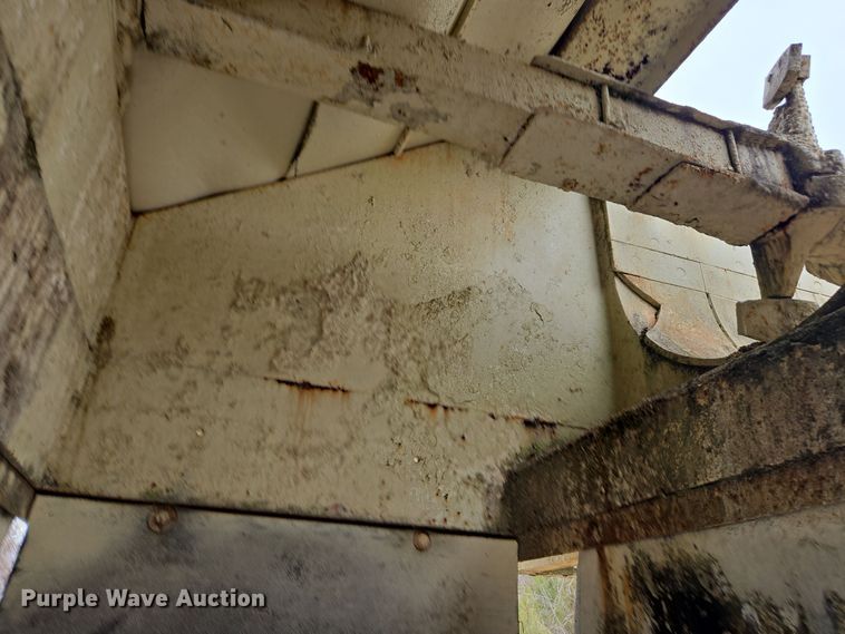 image for item DW1798 Pug mill