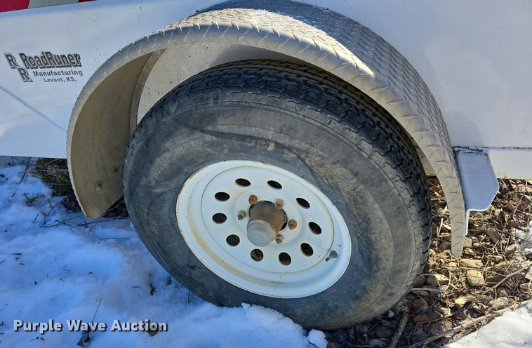 image for item DW3061 2018 Road Runer Manufacturing 4500 fuel trailer