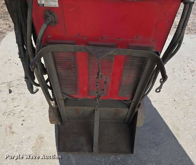 image for item DW3077 Lincoln Electric CV-400 welder