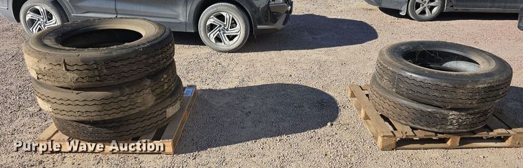 image for item DW3079 Tires and wheels