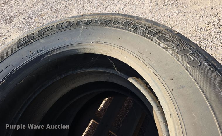 image for item DW3079 Tires and wheels