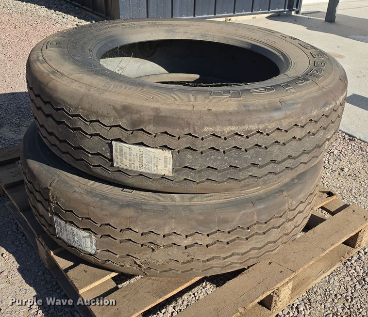 image for item DW3079 Tires and wheels