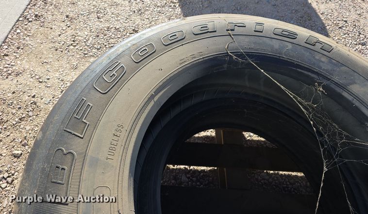 image for item DW3079 Tires and wheels
