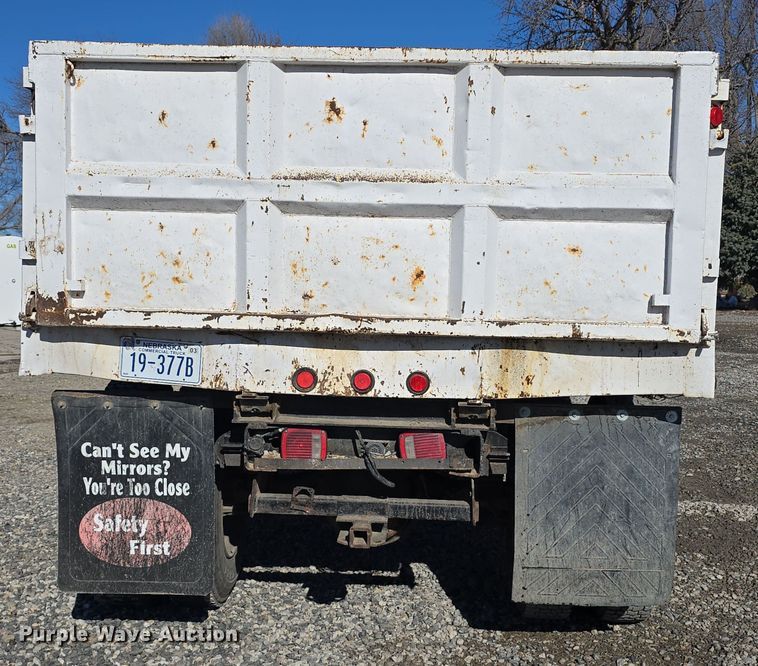 image for item DW3085 1989 GMC C6500 dump truck