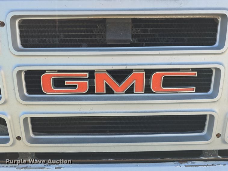 image for item DW3085 1989 GMC C6500 dump truck