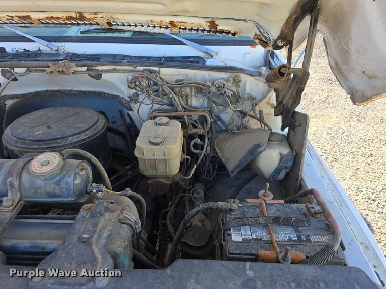 image for item DW3085 1989 GMC C6500 dump truck