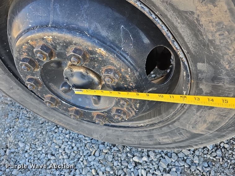 image for item DW3085 1989 GMC C6500 dump truck