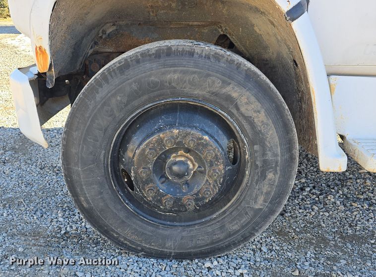 image for item DW3085 1989 GMC C6500 dump truck