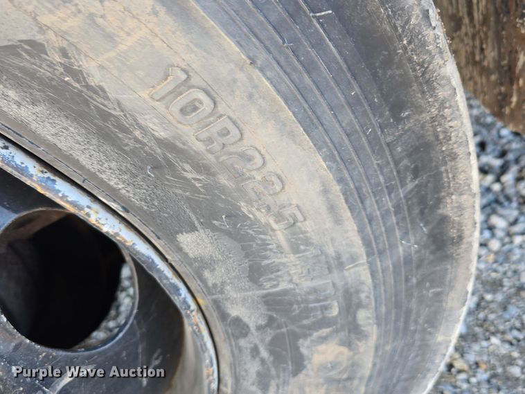 image for item DW3085 1989 GMC C6500 dump truck