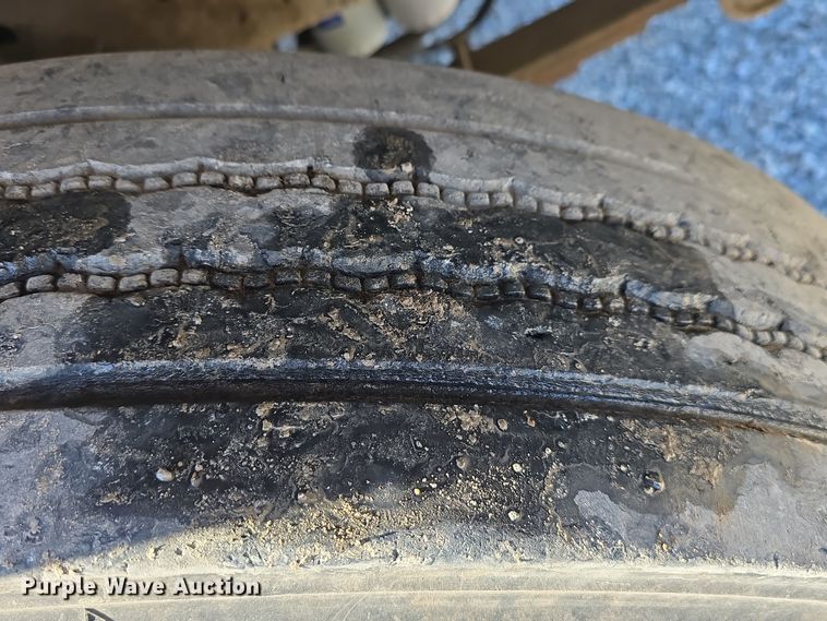 image for item DW3085 1989 GMC C6500 dump truck