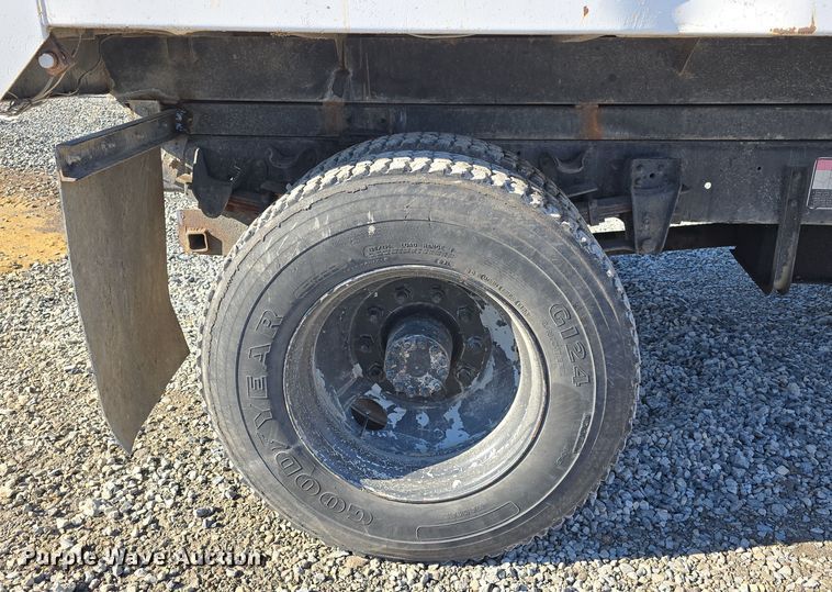 image for item DW3085 1989 GMC C6500 dump truck