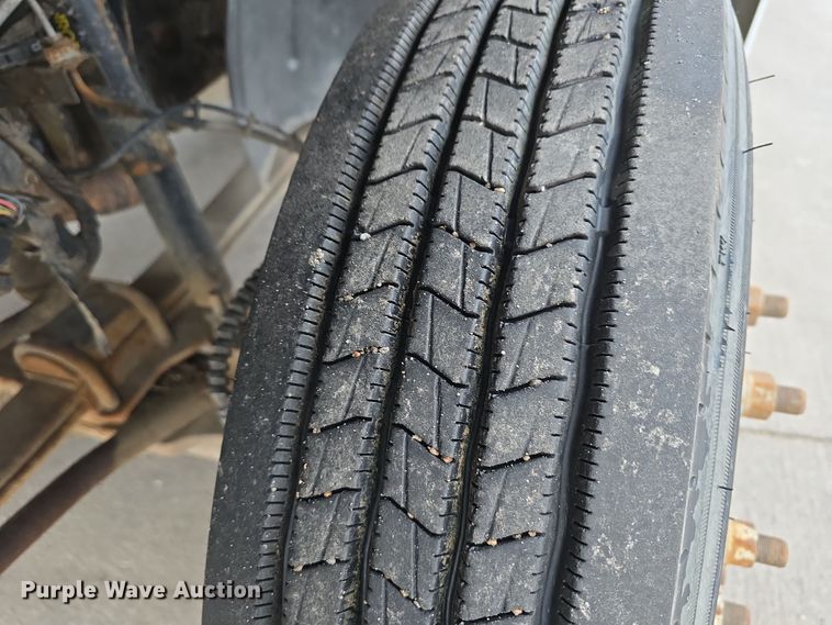 image for item DW3088 2008 GMC C4500 flatbed truck