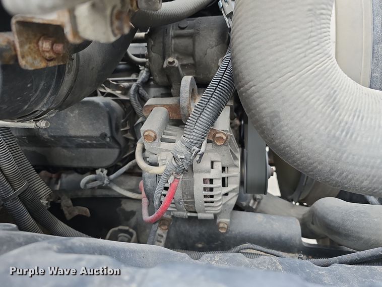 image for item DW3089 2013 International DuraStar 4300 flatbed truck