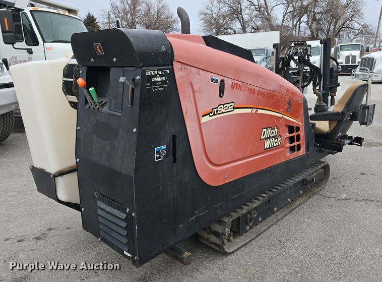 image for item DW3090 2011 Ditch Witch JT922 directional boring unit