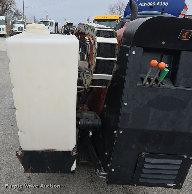 image for item DW3090 2011 Ditch Witch JT922 directional boring unit