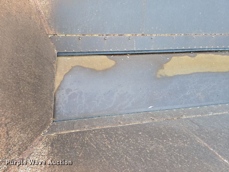 image for item DW3091 2000 Freightliner FL70 rock slinger truck