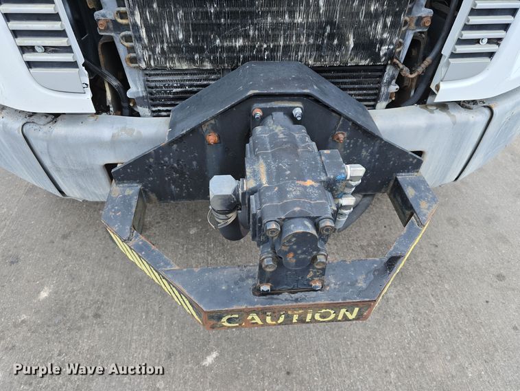 image for item DW3091 2000 Freightliner FL70 rock slinger truck