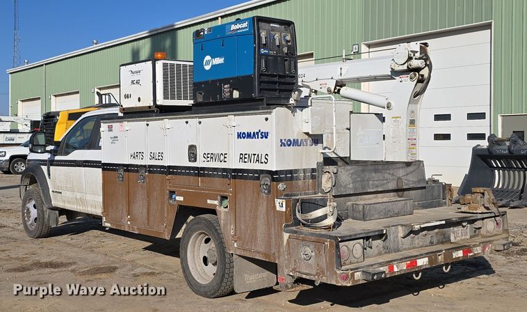 image for item DW3092 2017 Ford F550 Super Duty XL utility / service truck