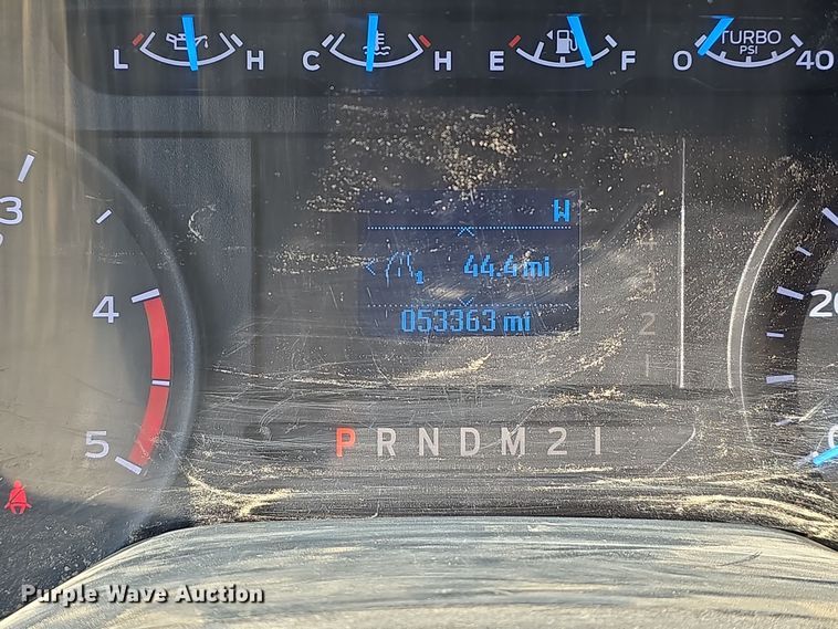 image for item DW3092 2017 Ford F550 Super Duty XL utility / service truck