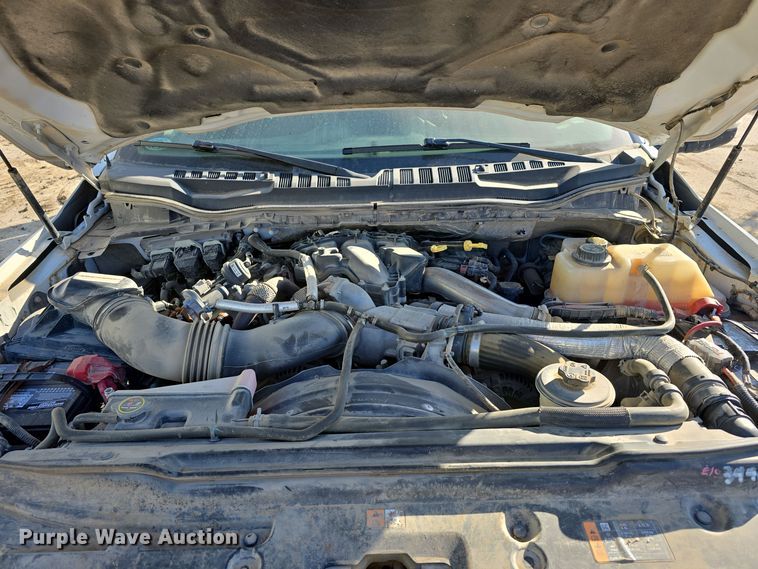 image for item DW3092 2017 Ford F550 Super Duty XL utility / service truck