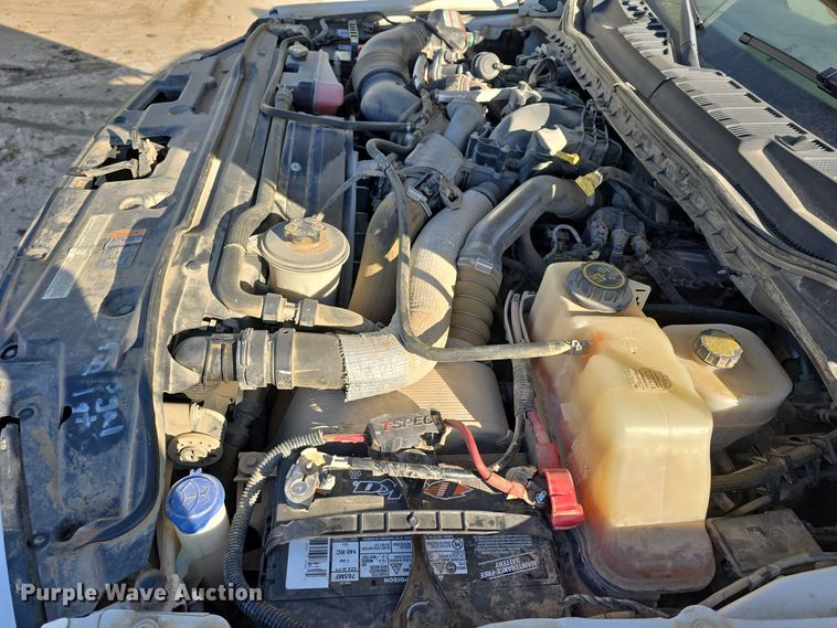 image for item DW3092 2017 Ford F550 Super Duty XL utility / service truck