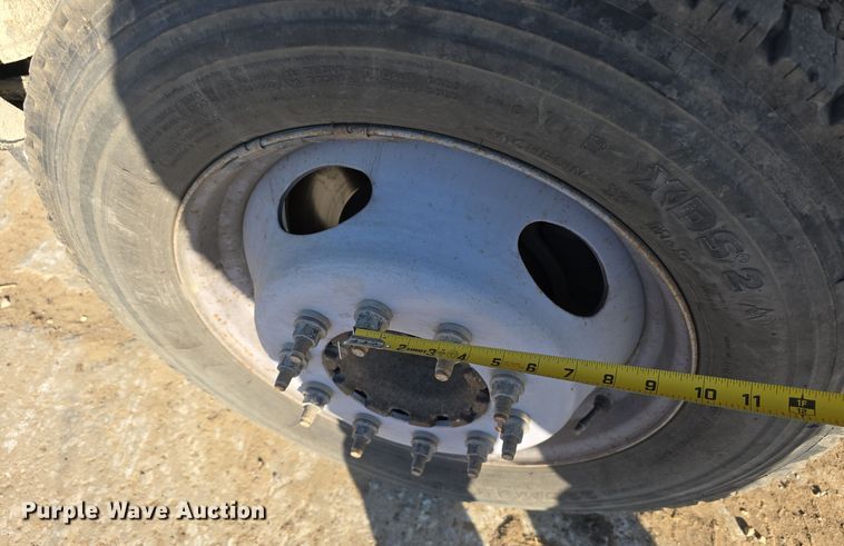 image for item DW3092 2017 Ford F550 Super Duty XL utility / service truck