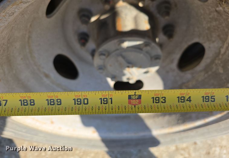 image for item DW3092 2017 Ford F550 Super Duty XL utility / service truck