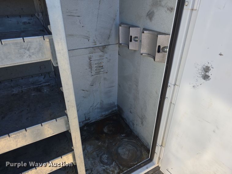 image for item DW3093 2011 Ford F750 Super Duty XLT utility / service truck