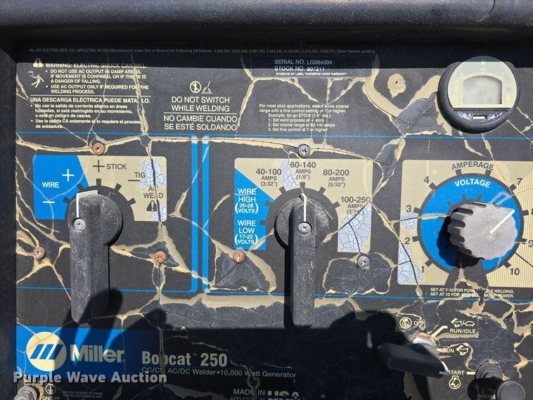 image for item DW3093 2011 Ford F750 Super Duty XLT utility / service truck